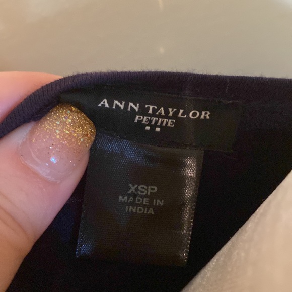 Ann Taylor blouse - Picture 10 of 11